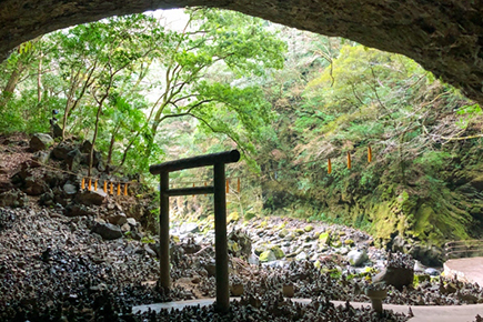 天岩戸神社