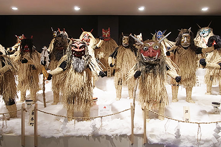 男鹿真山伝承館・なまはげ館